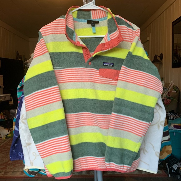 Patagonia Sweaters - Patagonia Womens Fleece Pullover